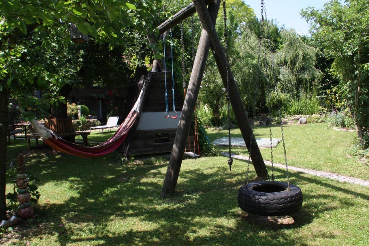 Ferienwohnung Gartenreich Obereisenheim ภายนอก รูปภาพ